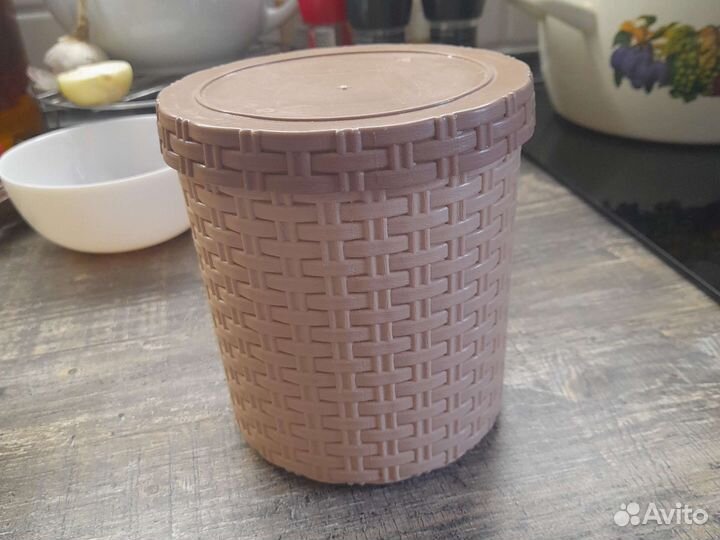 Банки для сыпучих продуктов