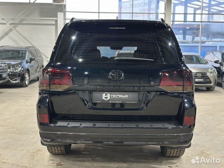 Toyota Land Cruiser 4.5 AT, 2018, 211 136 км