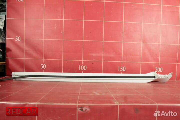 Накладка порога правого Volvo XC90 2 (14)