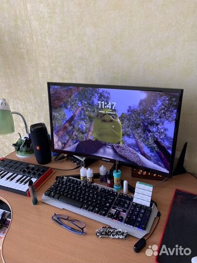 Внешняя звуковая карта behringer umc22