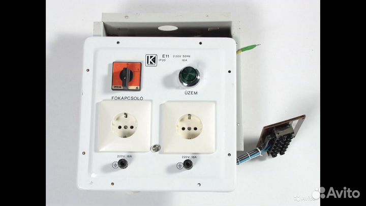 Панель электропитания настенная