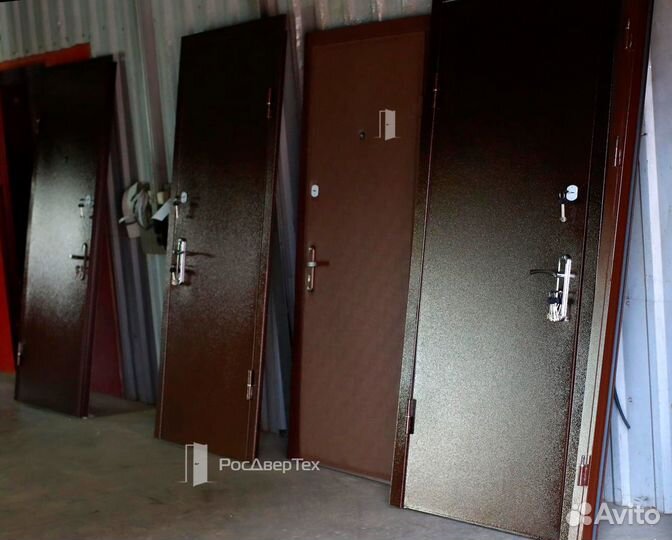 Дверь входная металлическая