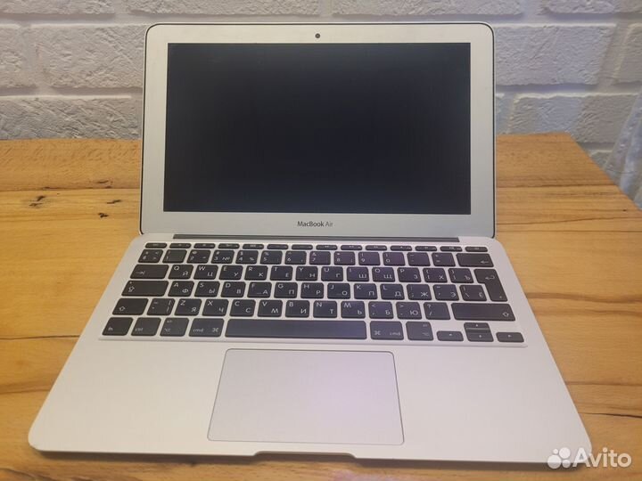 Apple macbook air 11 (2012/i5/4gb/64gb)