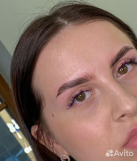 Оформление и окрашивание бровей