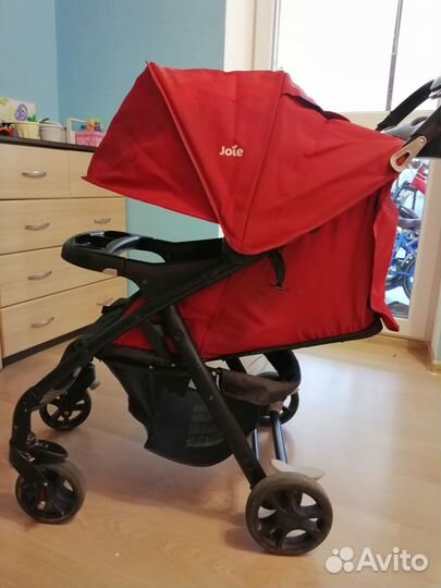 Прогулочная коляска joie Muze