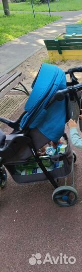 Прогулочная коляска