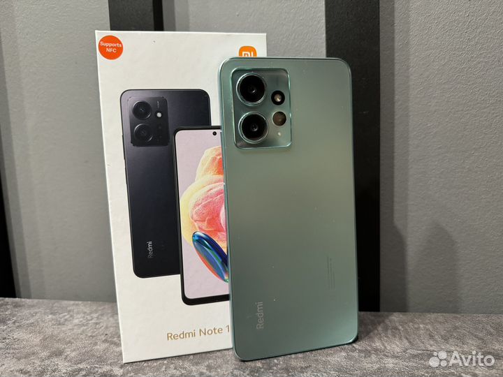 Xiaomi 12, 8/128 ГБ