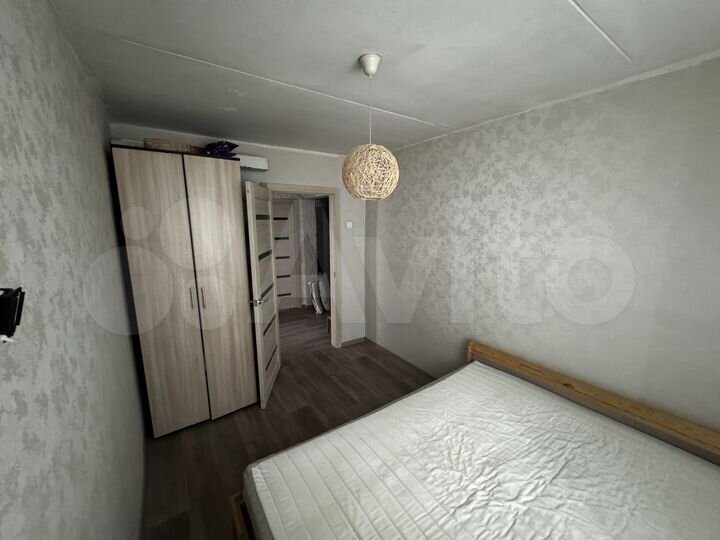 4-к. квартира, 81 м², 2/5 эт.