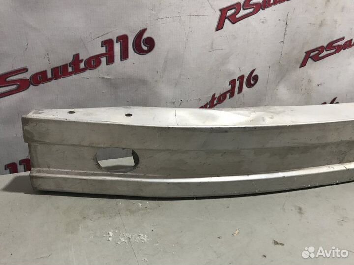 Усилитель бампера передний Audi A6 C6 До Рестайл