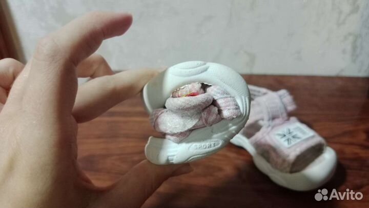 Сандалии для девочки