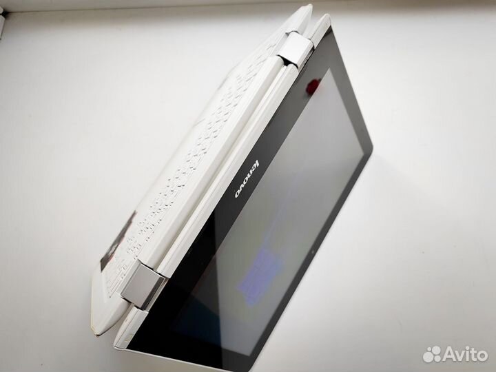 Сенсорный ноутбук Lenovo Yoga 300-11IRB