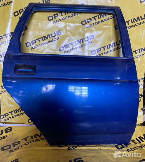 Задняя правая дверь Ваз 2111
