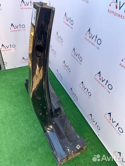 Центральная стойка кузова левая Volkswagen Sharan