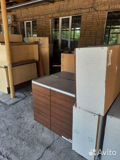 Шкафы, столы