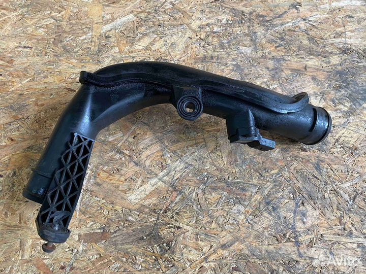 Патрубок интеркулера skoda octavia (1Z 2005-2013)