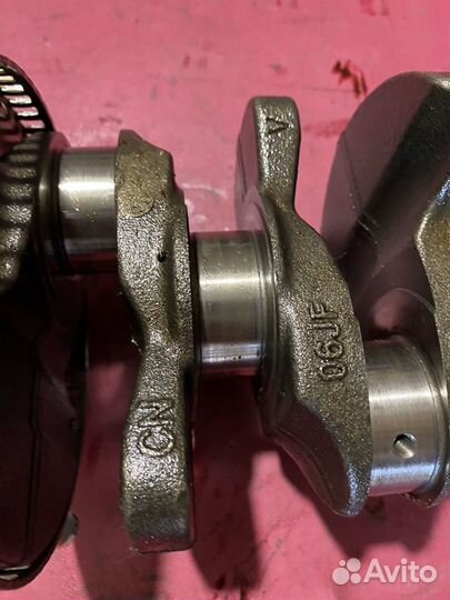 Коленвал Skoda Octavia a5