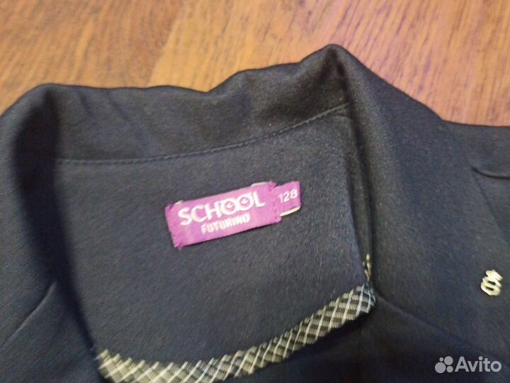 Пиджак для девочки 128