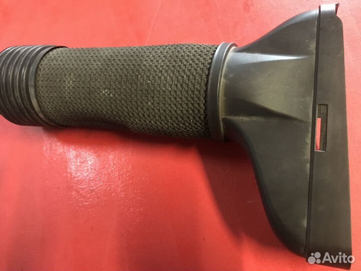 Патрубок воздуховода Mercedes-Benz E-Class w212