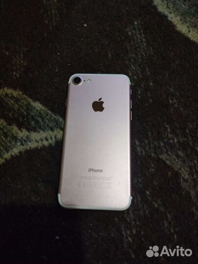 iPhone 7, 32 ГБ