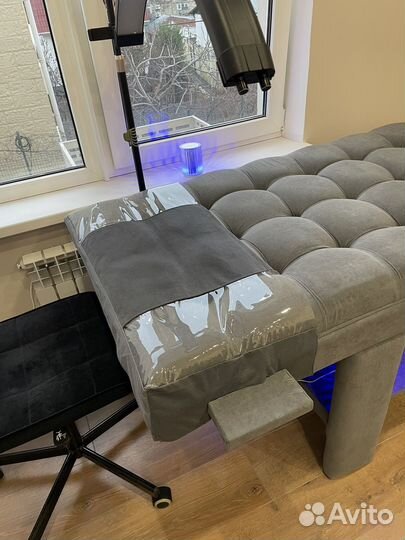 Кушетка для наращивания ресниц