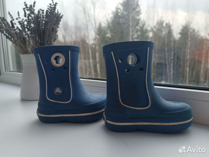 Резиновые сапоги crocs