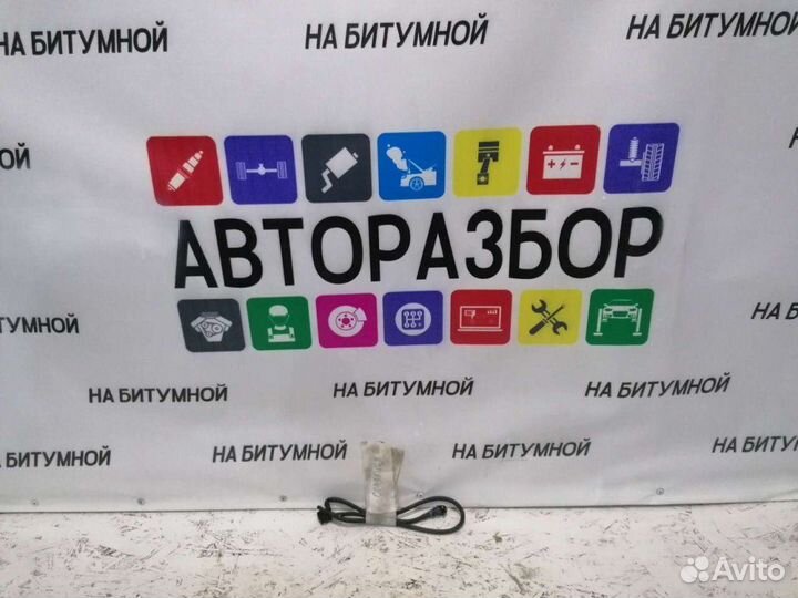 Форсунки омывателя Hyundai Solaris 2