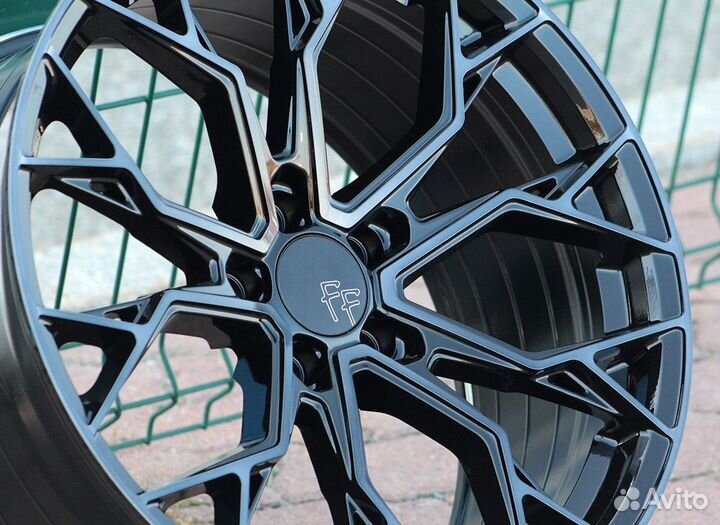 Диски Vorsteiner r21 5x112 кованый обод Hre