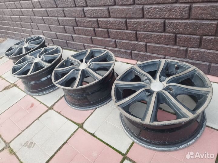 Литые диски R 15