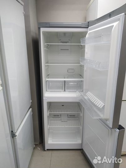 Indesit total NO frost