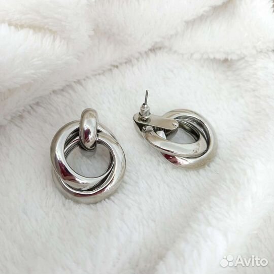 Серьги пуссеты