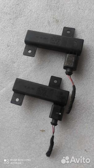 Антенна без ключевого доступа /Volkswagen Touareg