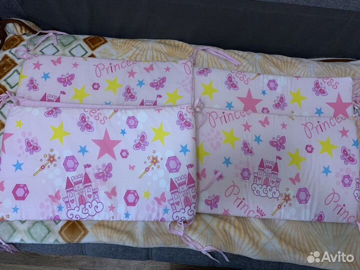 Бортики в кроватку