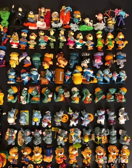 Серии коллекции киндер сюрприз 90-е ландрин чупа