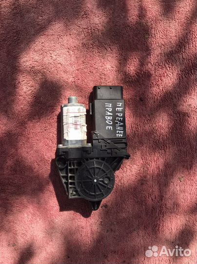 Моторчик стеклоподъемника пп. Skoda superb