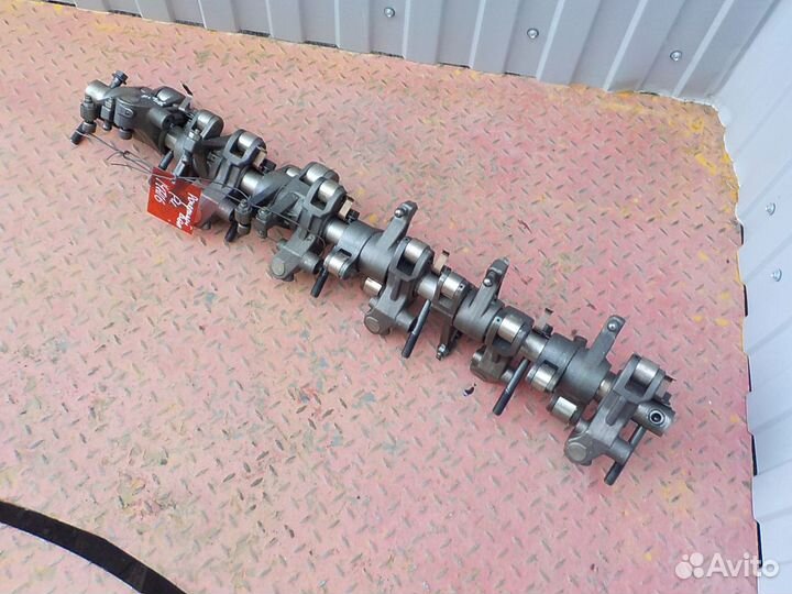 Рокерный вал Renault Premium Midlum Volvo FM FMX