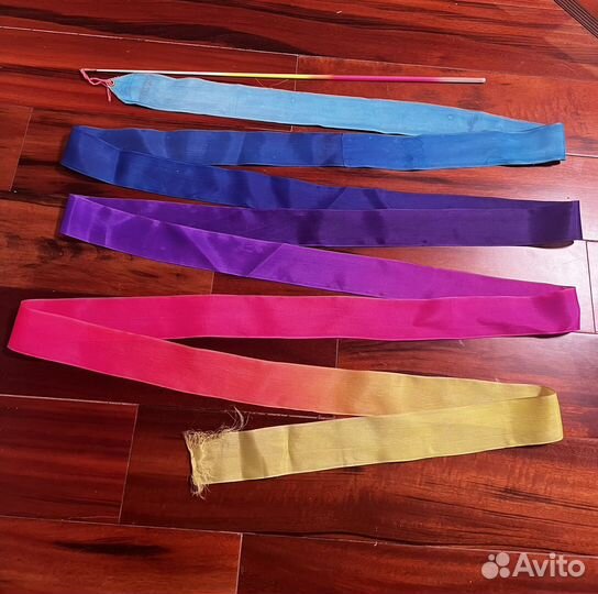 Лента sasaki 5 м крашеная