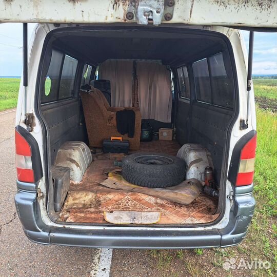 SsangYong Istana 2.9 МТ, 2002, 57 860 км