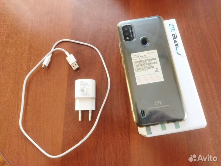 ZTE Blade A51, 2/32 ГБ