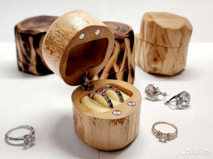 Коробочка для кольца, серёжек - пень,ручная работа