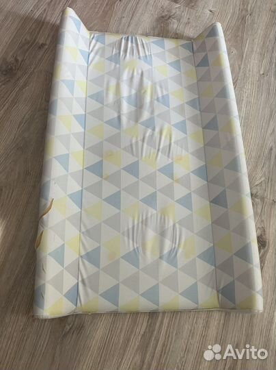 Пеленальный матрас б у