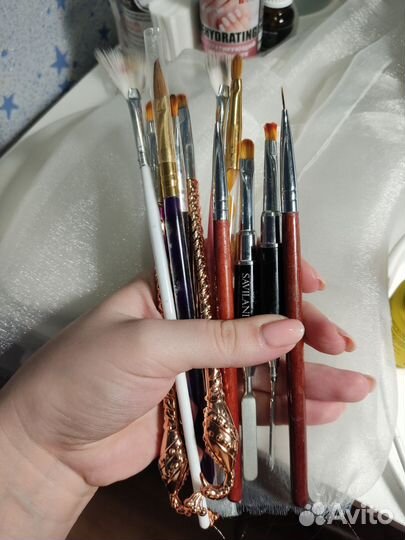 Кисти для маникюра