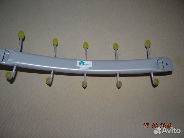 Вешалка на стену,дверь новая