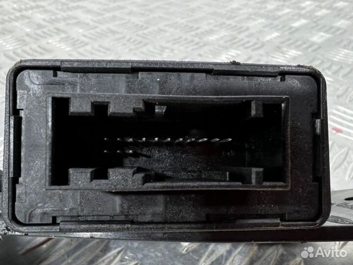 Блок управления светом Opel Astra H Z16XER 2010