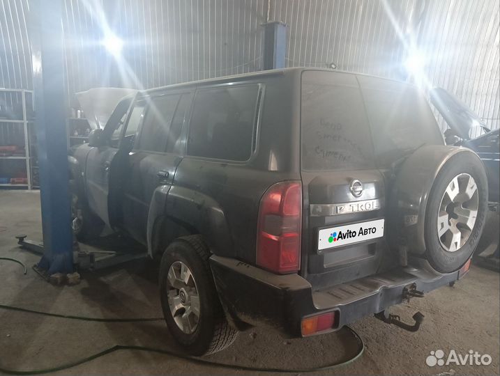 Nissan Patrol 3.0 МТ, 2007, 275 000 км
