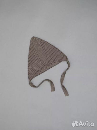 Чепчик вязаный детский