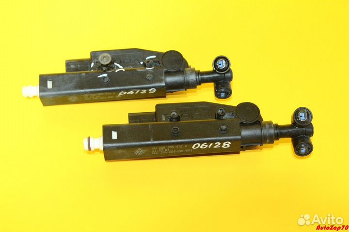 VW Phaeton Форсунка омывателя фары