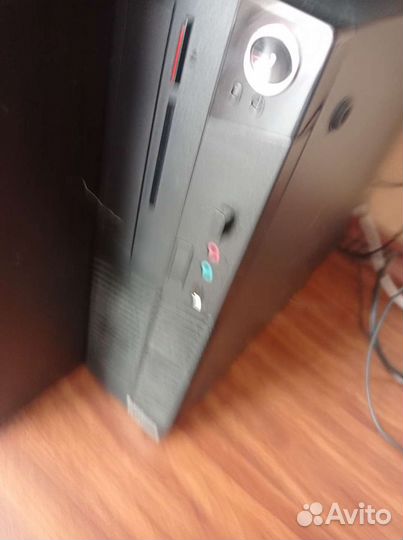 Lenovo thinkcentre m79