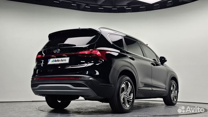 Hyundai Santa Fe 2.5 AMT, 2022, 52 650 км