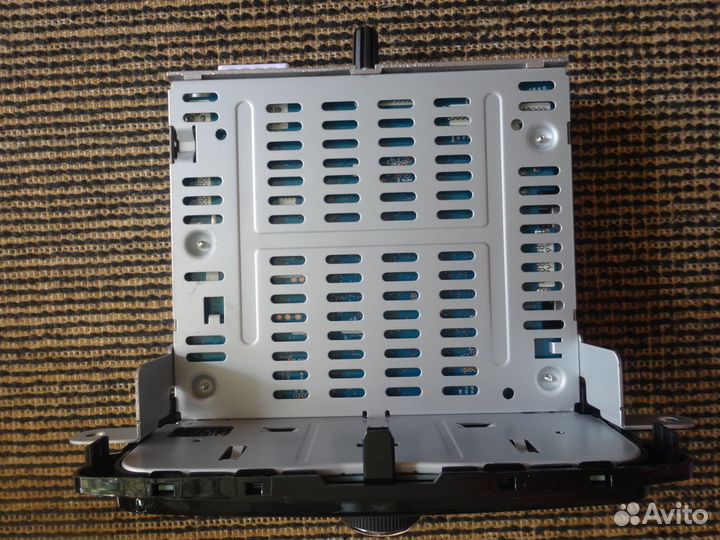 Автомагнитола renault humax harn 1005 RV3D-R3010E