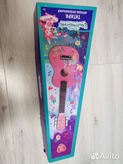 Игрушки гитара и синтезатор